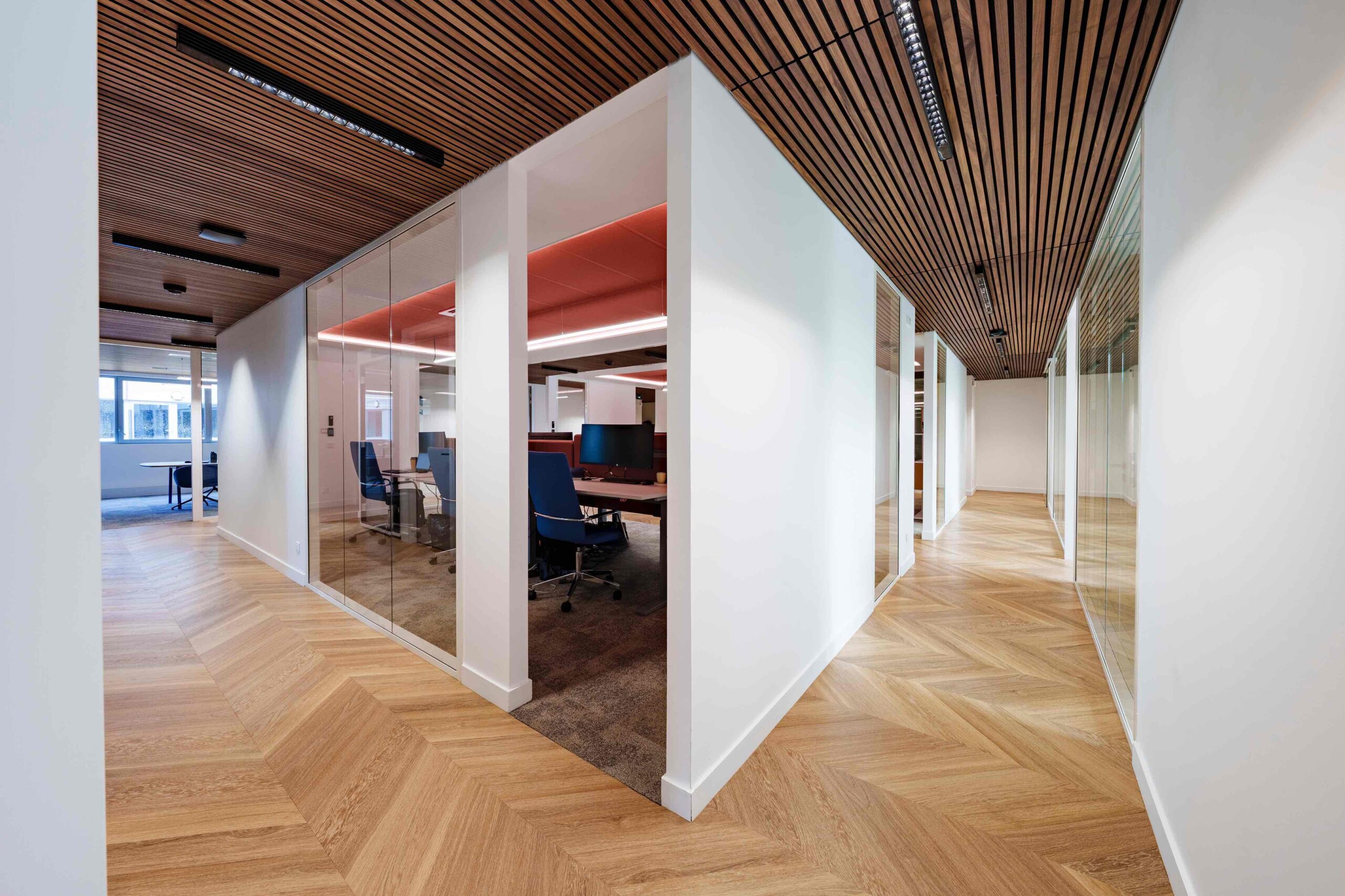 Celeste architectes - bureaux centraux et couloir Interface